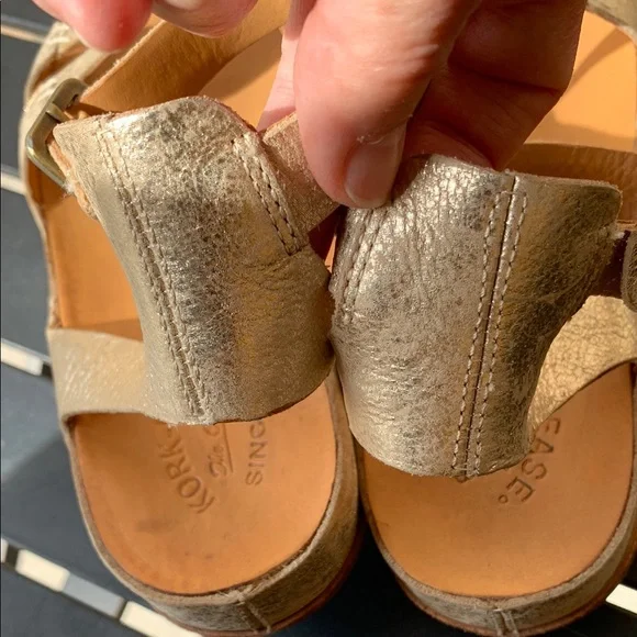Kork-Ease Women's Gold Sandals 9 - Picture 2 of 7